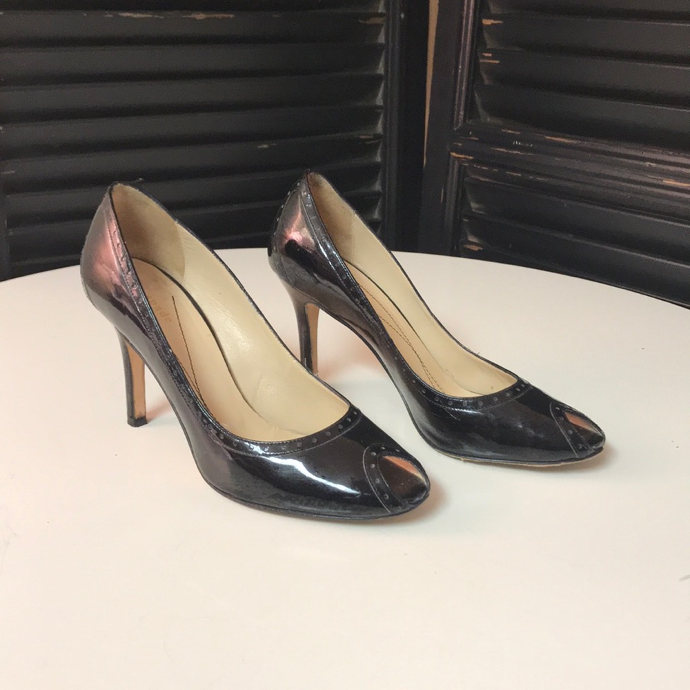 Kate Spade patent leather peep toe heels 7.5 ✨